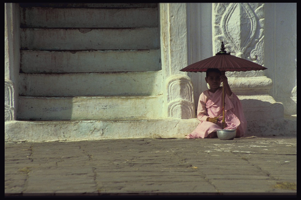 Young nun, Mingun, North Myanmar